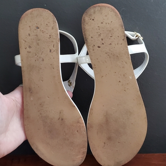 T-Strap Patent Sandals - Picture 4 of 4